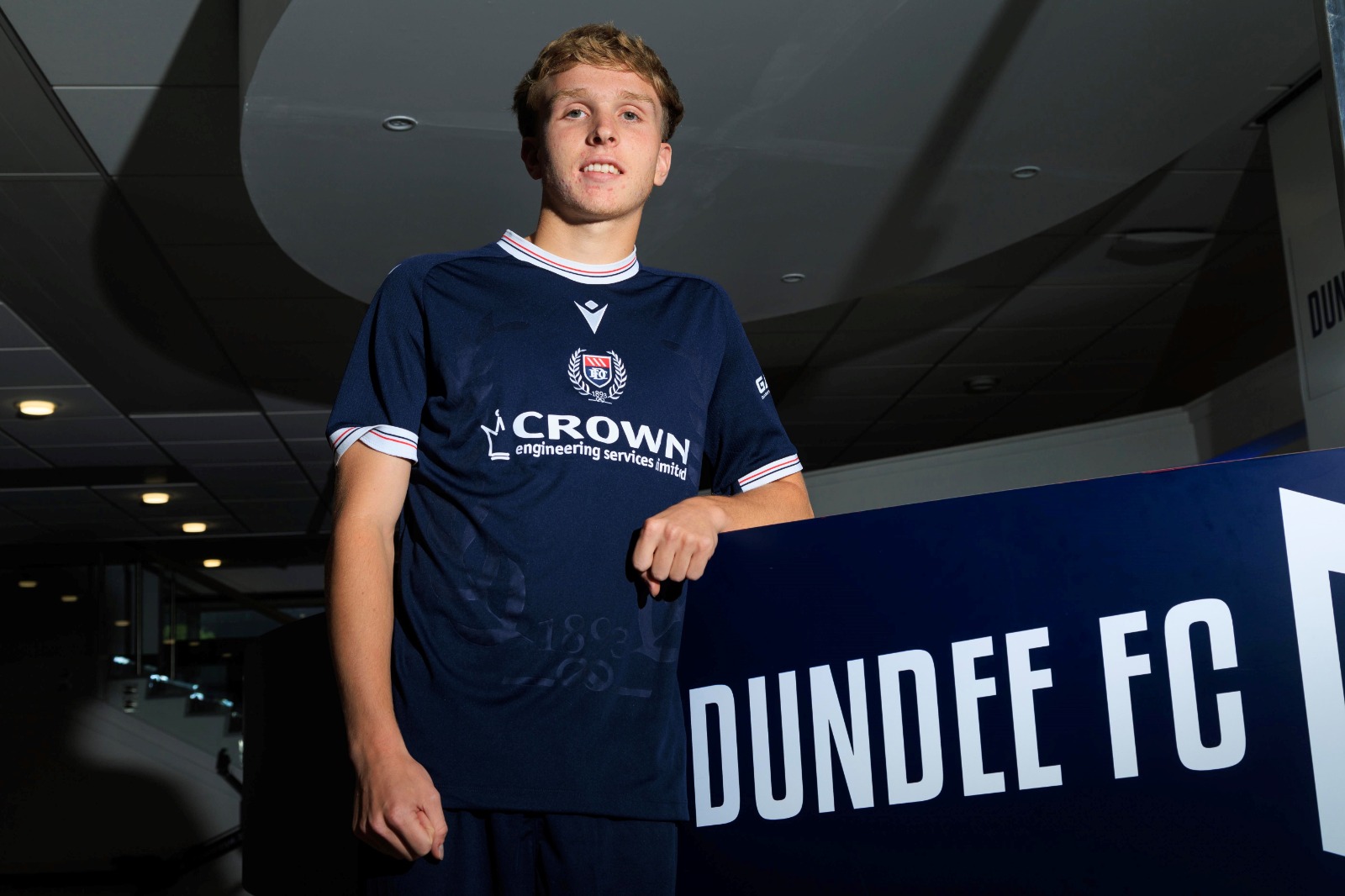 braybrooke-joins-the-dee-dundee-football-club-official-website